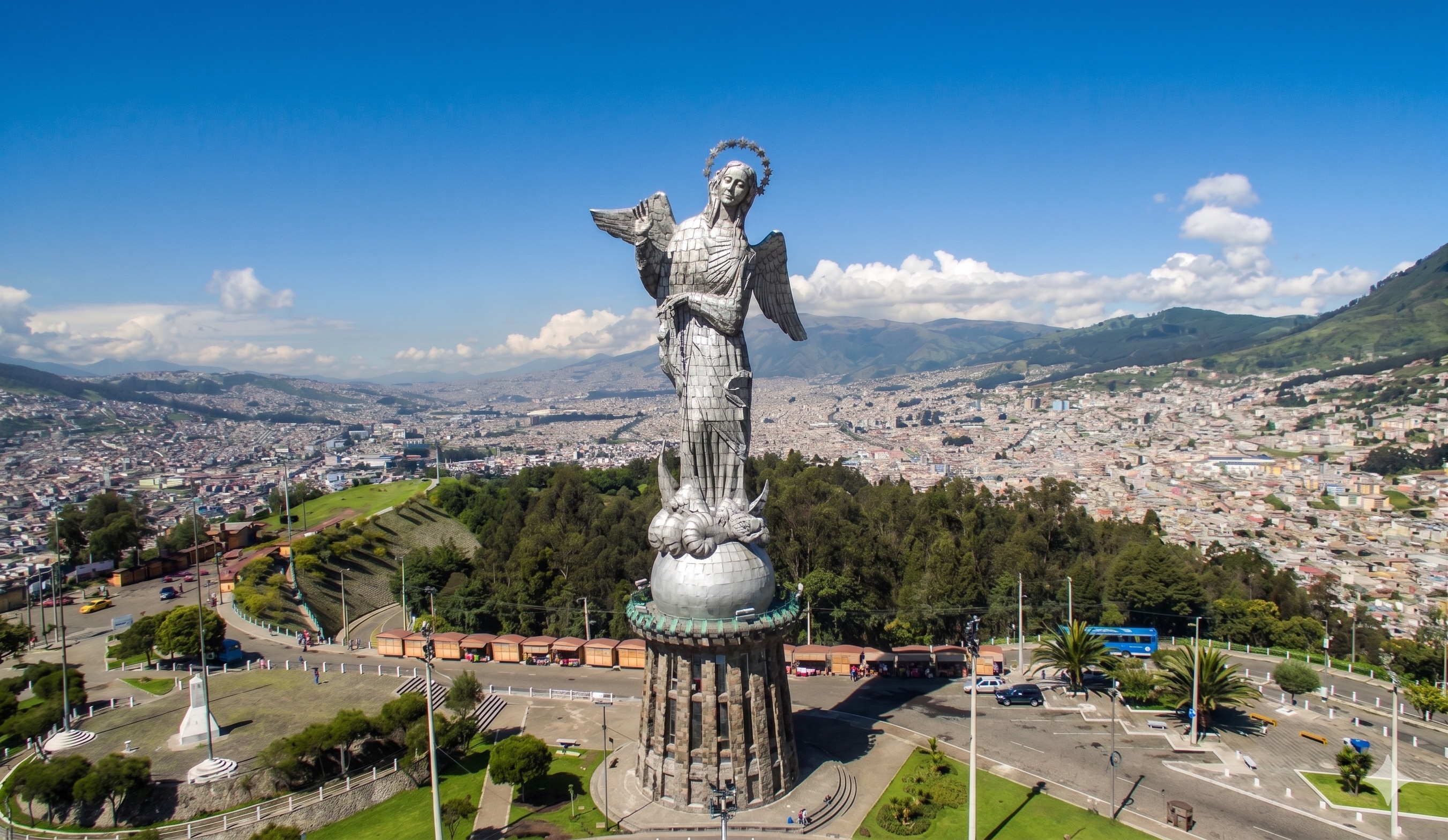 Quito · Basílica del Voto Nacional